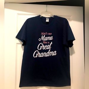 Gildan graphic tee